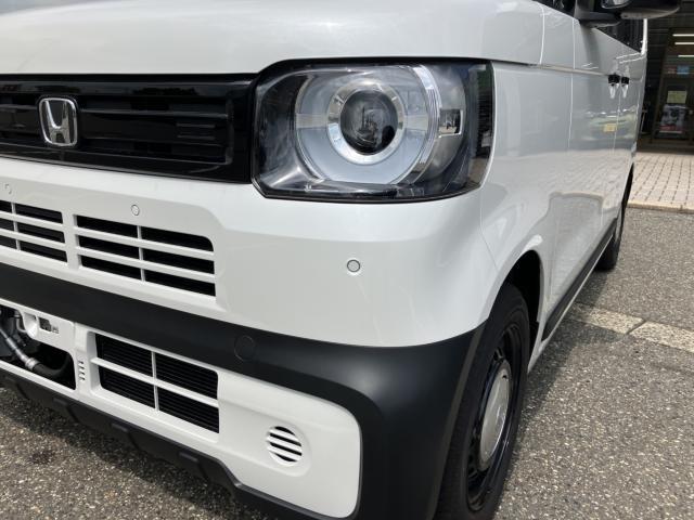 Ｎ－ＢＯＸジョイ ベースグレード　届出済未使用車　専用チェックシート　両側電動スライドドア　前後障害物ソナー　踏み間違い防止　衝突軽減ブレーキ　レーンキープアシスト　追従クルーズコントロール　電動パーキング　オートブレーキホールド　前席シートヒーター（12枚目）