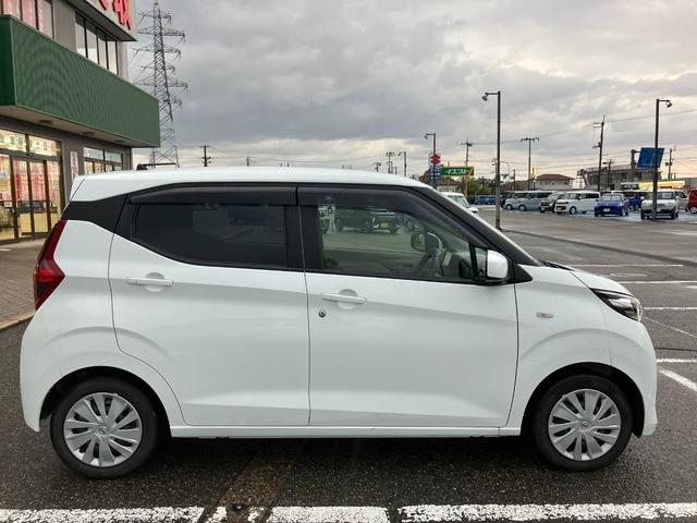 デイズ Ｓ　エマージェンシーブレーキ　社外メモリーナビ　バックカメラ　ＥＴＣ　オートハイビーム　アイドリングストップ　キーレス　夏タイヤ４本新品交換（37枚目）