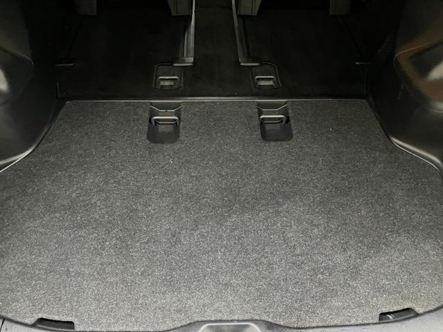 ヴォクシー Ｘ　Ｃパッケージ　７人乗り　両側スライドドア　４ＷＤ　ナビ　車種専用ナビ　ＣＤ　ＤＶＤ　ＢＴ　フルセグ　バックカメラ　ＥＴＣ（33枚目）