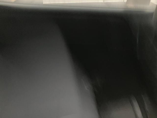 ヴォクシー Ｘ　Ｃパッケージ　７人乗り　両側スライドドア　４ＷＤ　ナビ　車種専用ナビ　ＣＤ　ＤＶＤ　ＢＴ　フルセグ　バックカメラ　ＥＴＣ（48枚目）