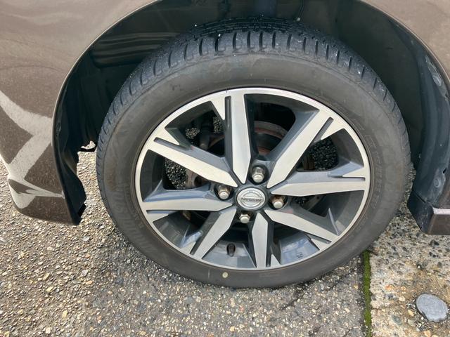 デイズルークス ハイウェイスター　Ｘ　Ｖセレクション　衝突被害軽減装置、サイドエアバッグ、ＬＥＤライト、フォグ、オートハイビーム、ディスプレイオーディオ、ＤＶＤ、ＣＤ、ブルートゥース、アラウンドビューモニター、両側電動スライドドア、ハーフレザーシート（36枚目）