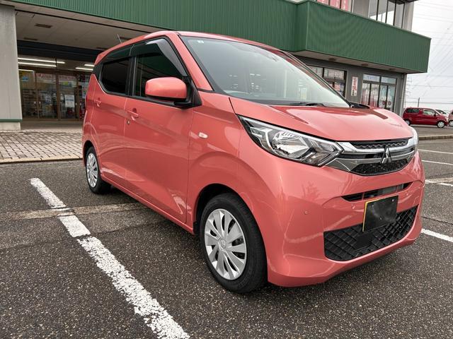 eKワゴン M 衝突被害軽減装置 純正ナビ フルセグTV バックカメラ オートライト オートハイビーム アイドリングストップ キーレス シートヒーター(10枚目)