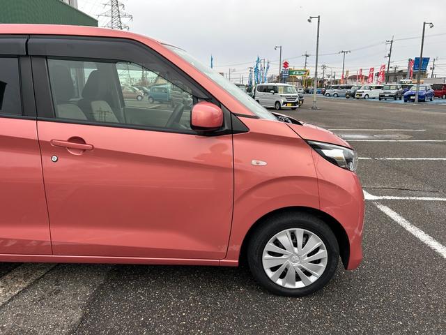 eKワゴン M 衝突被害軽減装置 純正ナビ フルセグTV バックカメラ オートライト オートハイビーム アイドリングストップ キーレス シートヒーター(12枚目)