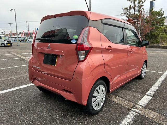 eKワゴン M 衝突被害軽減装置 純正ナビ フルセグTV バックカメラ オートライト オートハイビーム アイドリングストップ キーレス シートヒーター(16枚目)