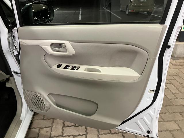 ステラ Ｌ　スマートアシスト　衝突被害軽減装置　社外ナビ　ＥＴＣ　ＬＥＤヘッドライト　オートハイビーム　アイドリングストップ　キーレス（49枚目）