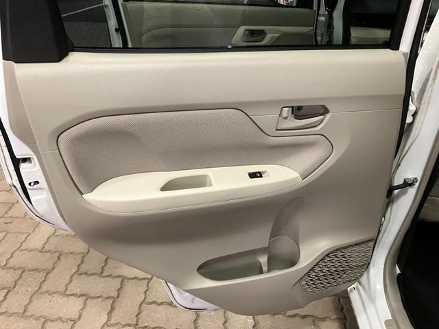 ステラ Ｌ　スマートアシスト　衝突被害軽減装置　社外ナビ　ＥＴＣ　ＬＥＤヘッドライト　オートハイビーム　アイドリングストップ　キーレス（52枚目）