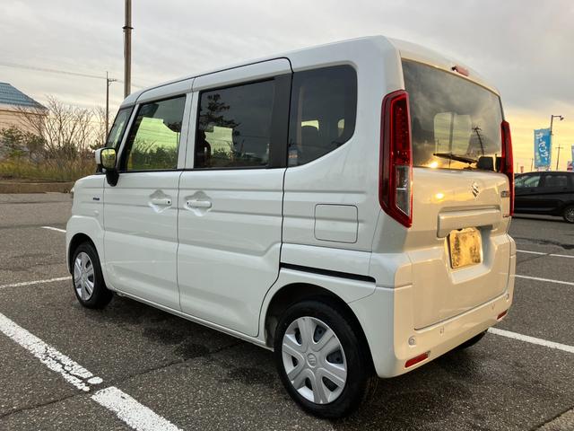 スペーシア ハイブリッドＸ　４ＷＤ　試乗車ＵＰ　９インチ全方位モニター付メモリーナビ　フルセグＴＶ　ブルートゥース　両側パワースライドドア　ＬＥＤヘッドライト　オートハイビーム　両席シートヒーター　リヤシートオットマン（18枚目）