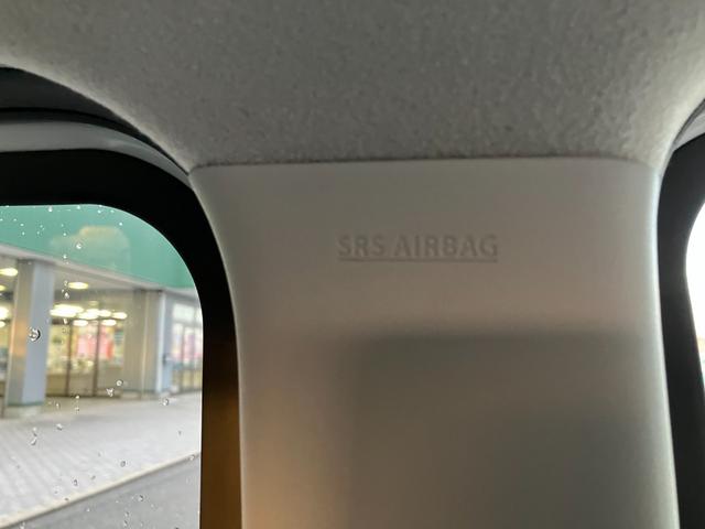 スペーシア ハイブリッドＸ　４ＷＤ　試乗車ＵＰ　９インチ全方位モニター付メモリーナビ　フルセグＴＶ　ブルートゥース　両側パワースライドドア　ＬＥＤヘッドライト　オートハイビーム　両席シートヒーター　リヤシートオットマン（42枚目）