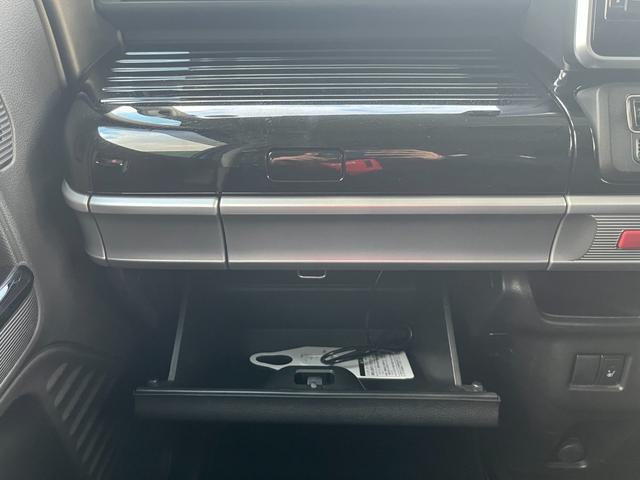 スペーシアカスタム ハイブリッドＧＳ　衝突被害軽減装置　社外ＳＤナビ　フルセグＴＶ　バックカメラ　ＥＴＣ　ＬＥＤライト　フォグランプ　左側電動ドア　シートヒーター　サイドエアバッグ　夏タイヤ４本新品交換（66枚目）