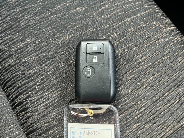 スペーシアカスタム ハイブリッドＧＳ　衝突被害軽減装置　社外ＳＤナビ　フルセグＴＶ　バックカメラ　ＥＴＣ　ＬＥＤライト　フォグランプ　左側電動ドア　シートヒーター　サイドエアバッグ　夏タイヤ４本新品交換（75枚目）