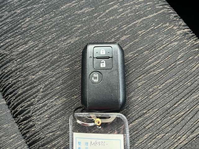 スペーシアカスタム ハイブリッドＧＳ　衝突被害軽減装置　社外ＳＤナビ　フルセグＴＶ　バックカメラ　ＥＴＣ　ＬＥＤライト　フォグランプ　左側電動ドア　シートヒーター　サイドエアバッグ　夏タイヤ４本新品交換（79枚目）