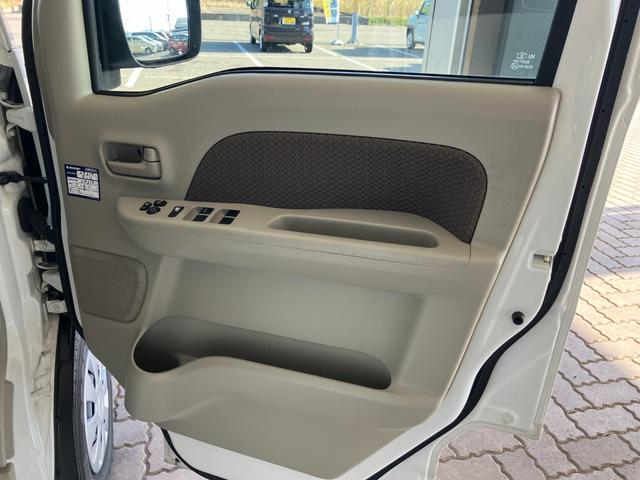 エブリイ ジョインターボ　４ＷＤ　バックアイカメラ付ディスプレィオーディオ　スズキセーフティーサポート　プッシュスタート　スマートキー　ＬＥＤヘッドライト　オートハイビーム　シートヒーター　ヒーテッドドアミラー（49枚目）