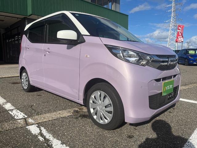 ｅＫワゴン Ｇ　衝突被害軽減装置　バックカメラ　プッシュスタート　スマートキー　オートライト　オートハイビーム　アイドリングストップ　純正ＣＤ　シートヒーター　２トーンルーフ（8枚目）