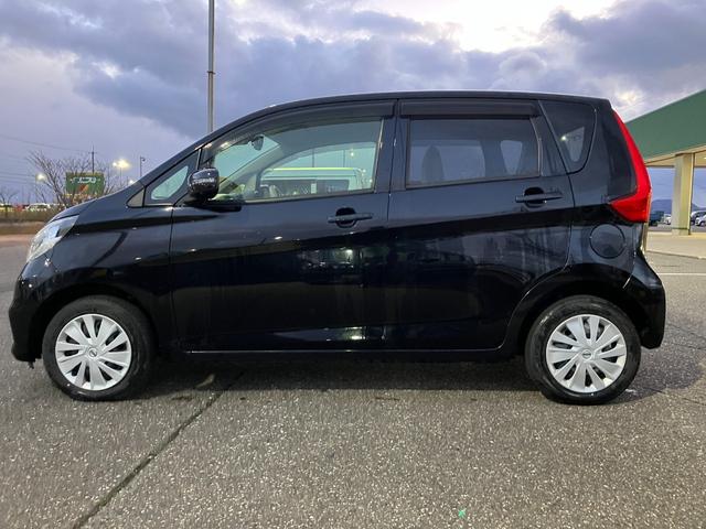 デイズ X 4WD 衝突被害軽減装置 社外ナビ ワンセグTV CD アラウンドビューモニター プッシュスタート スマートキー アイドリングストップ シートヒーター(8枚目)