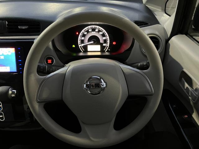 デイズ X 4WD 衝突被害軽減装置 社外ナビ ワンセグTV CD アラウンドビューモニター プッシュスタート スマートキー アイドリングストップ シートヒーター(31枚目)