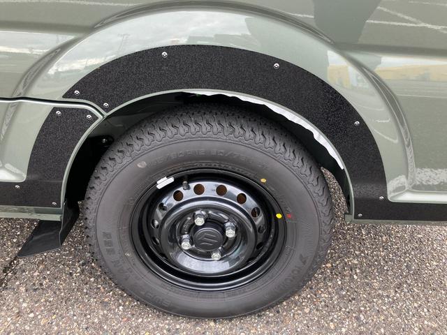 スーパーキャリイ Ｘリミテッド　４ＷＤ　届出済み未使用車　スズキセーフティーサポート　専用フロントガーニッシュ　デカール　ＬＥＤヘッドライト　フォグランプ　オートハイビーム　ファブリックシート（15枚目）