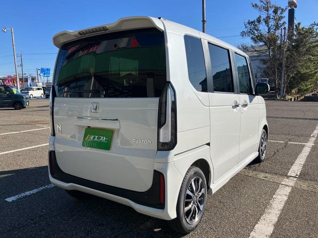 Ｎ－ＢＯＸカスタム ベースグレード　届出済未使用車　ホンダセンシング　アダプティブクルーズコントロール　左側パワースライドドア　ＬＥＤヘッドライト　オートハイビーム　プッシュスタート　スマートキー　シートヒーター（13枚目）