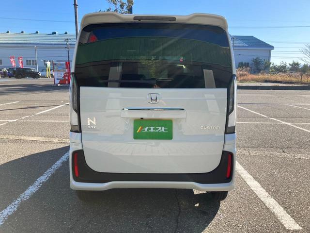 Ｎ－ＢＯＸカスタム ベースグレード　届出済未使用車　ホンダセンシング　アダプティブクルーズコントロール　左側パワースライドドア　ＬＥＤヘッドライト　オートハイビーム　プッシュスタート　スマートキー　シートヒーター（14枚目）