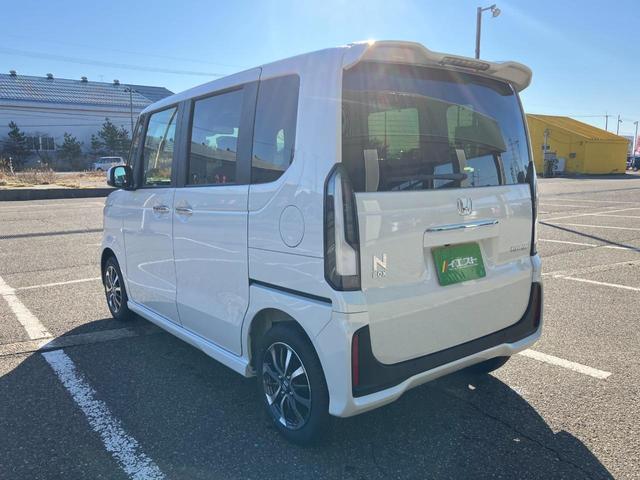 Ｎ－ＢＯＸカスタム ベースグレード　届出済未使用車　ホンダセンシング　アダプティブクルーズコントロール　左側パワースライドドア　ＬＥＤヘッドライト　オートハイビーム　プッシュスタート　スマートキー　シートヒーター（15枚目）
