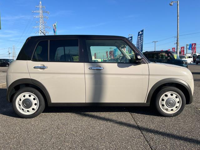 アルトラパンＬＣ Ｘ　試乗車ＵＰ　全方位モニター付カメラパッケージ　スズキセーフティーサポート　ＬＥＤヘッドライト　オートハイビーム　プッシュスタート　スマートキー　シートヒーター　ＬＣ専用内装　純正アルミホイール（10枚目）