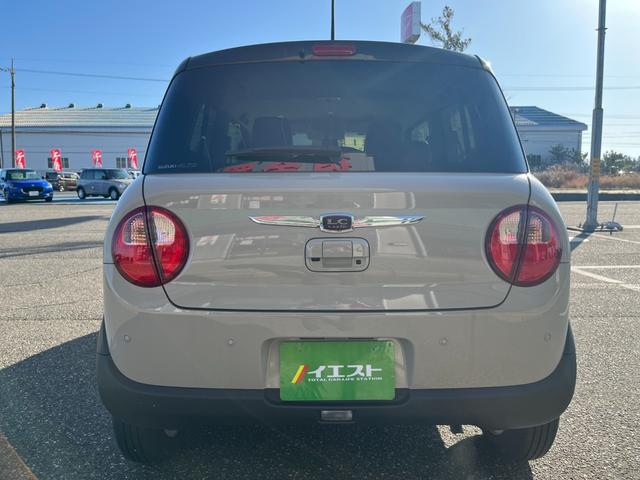 アルトラパンＬＣ Ｘ　試乗車ＵＰ　全方位モニター付カメラパッケージ　スズキセーフティーサポート　ＬＥＤヘッドライト　オートハイビーム　プッシュスタート　スマートキー　シートヒーター　ＬＣ専用内装　純正アルミホイール（12枚目）