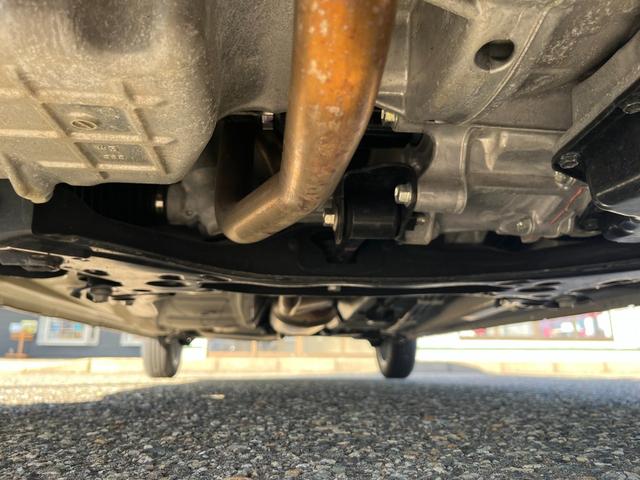 アルトラパンＬＣ Ｘ　試乗車ＵＰ　全方位モニター付カメラパッケージ　スズキセーフティーサポート　ＬＥＤヘッドライト　オートハイビーム　プッシュスタート　スマートキー　シートヒーター　ＬＣ専用内装　純正アルミホイール（33枚目）