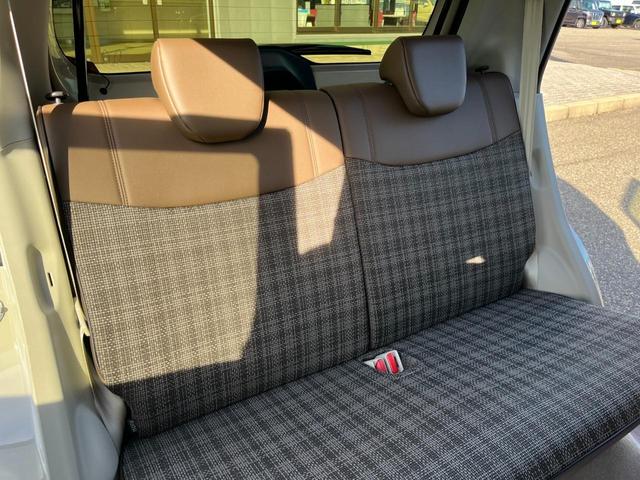 アルトラパンＬＣ Ｘ　試乗車ＵＰ　全方位モニター付カメラパッケージ　スズキセーフティーサポート　ＬＥＤヘッドライト　オートハイビーム　プッシュスタート　スマートキー　シートヒーター　ＬＣ専用内装　純正アルミホイール（45枚目）