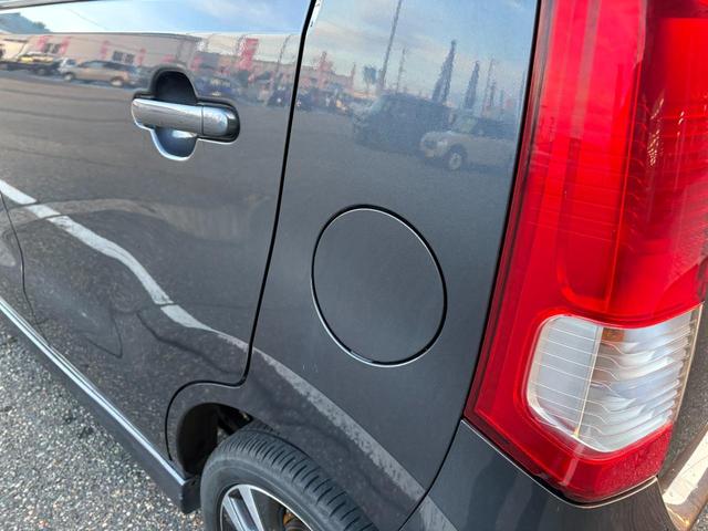 ワゴンＲ ＦＸリミテッド　４速オートマ　スマートキー　Ｗエアバッグ　ＡＢＳ　オートエアコン　１５インチアルミホイール（49枚目）