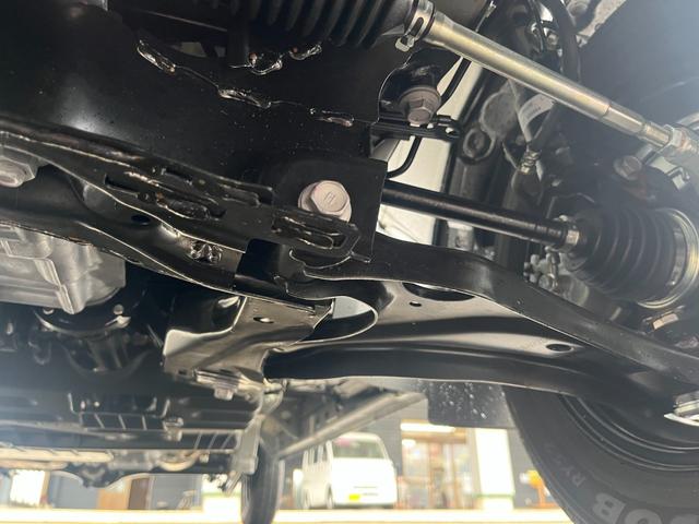 ハイゼットカーゴ ＤＸ　届出済未使用車　ＣＶＴ　衝突被害軽減ブレーキ　障害物センサー　オートハイビーム　アイドリングストップ　オーディオレス仕様　スピーカー付　キーレス（35枚目）