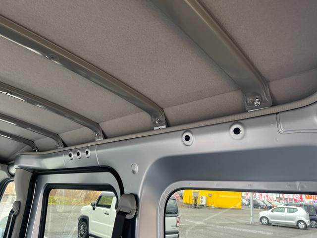 ハイゼットカーゴ ＤＸ　届出済未使用車　ＣＶＴ　衝突被害軽減ブレーキ　障害物センサー　オートハイビーム　アイドリングストップ　オーディオレス仕様　スピーカー付　キーレス（40枚目）