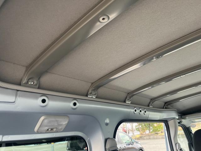 ハイゼットカーゴ ＤＸ　届出済未使用車　ＣＶＴ　衝突被害軽減ブレーキ　障害物センサー　オートハイビーム　アイドリングストップ　オーディオレス仕様　スピーカー付　キーレス（41枚目）