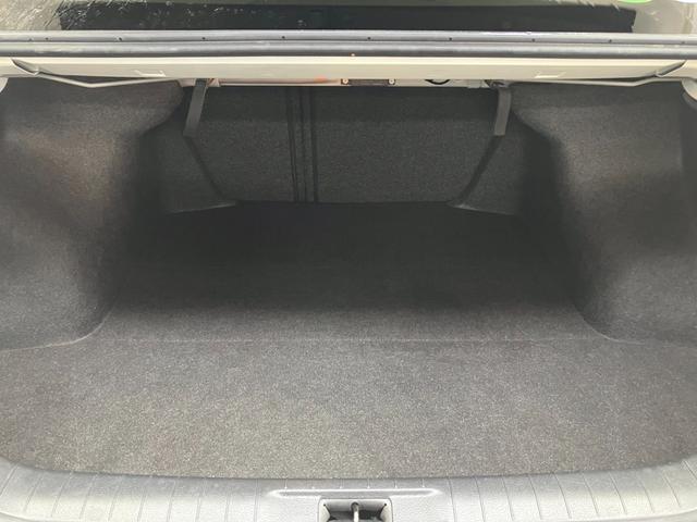 ティアナ ＸＬ　ナビＡＶＭパッケージ　エマージェンシーブレーキ　アラウンドビューモニター　純正ナビ　ＣＤ　フルセグ　ＴＶキット　ＥＴＣ　ブルートゥース　スマートキー　純正エンジンスターター（2枚目）