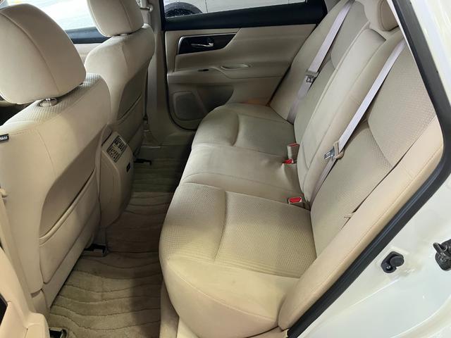 ティアナ ＸＬ　ナビＡＶＭパッケージ　エマージェンシーブレーキ　アラウンドビューモニター　純正ナビ　ＣＤ　フルセグ　ＴＶキット　ＥＴＣ　ブルートゥース　スマートキー　純正エンジンスターター（29枚目）