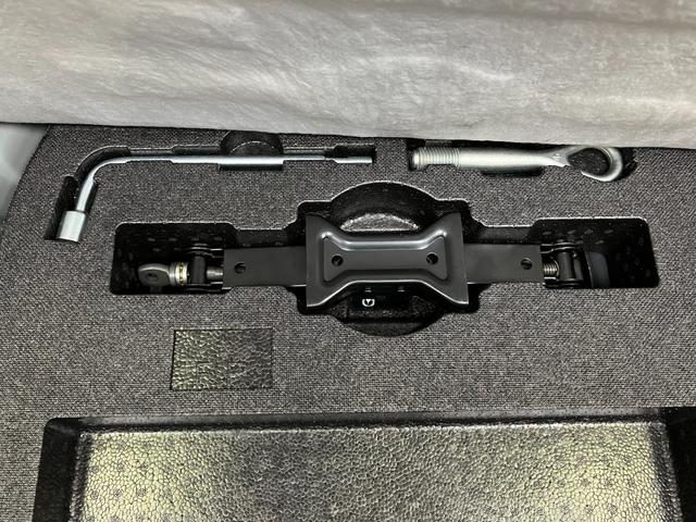 ティアナ ＸＬ　ナビＡＶＭパッケージ　エマージェンシーブレーキ　アラウンドビューモニター　純正ナビ　ＣＤ　フルセグ　ＴＶキット　ＥＴＣ　ブルートゥース　スマートキー　純正エンジンスターター（36枚目）