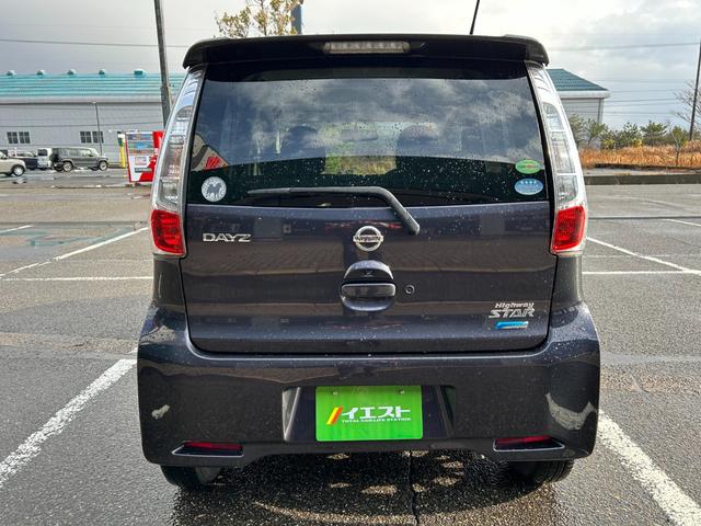 �C���X�^�O�����A�w�i���c�C�b�^�[�j�A�t�F�C�X�u�b�N������Ă���܂��B�C�x���g�����������M���Ă���܂��I���Ђ������������I