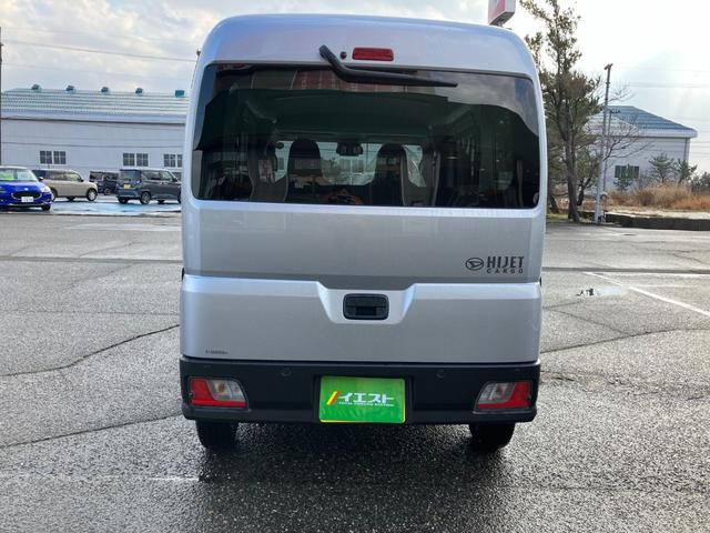 �P�^�P�A�P�^�Q�͓X�܂��x�݂ł��B����ȊO�͒��X������[���P�X���܂ŉc�Ƃ��Ă܂��I���₢���킹�̓��[���������͂��d�b���������I