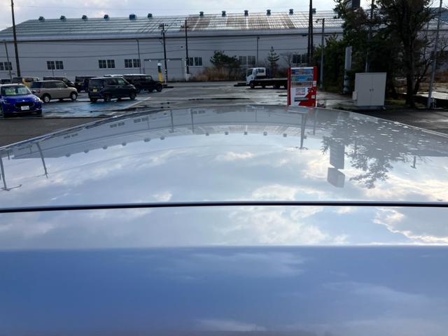 �C���X�^�O�����A�w�i���c�C�b�^�[�j�A�t�F�C�X�u�b�N������Ă���܂��B�C�x���g�����������M���Ă���܂��I���Ђ������������I