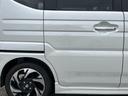県外だけどどうやって車を持ってこよう... イエストにお任せください!専門の陸送業者を手配いたします!全国どこでもご自宅までお運びいたします!