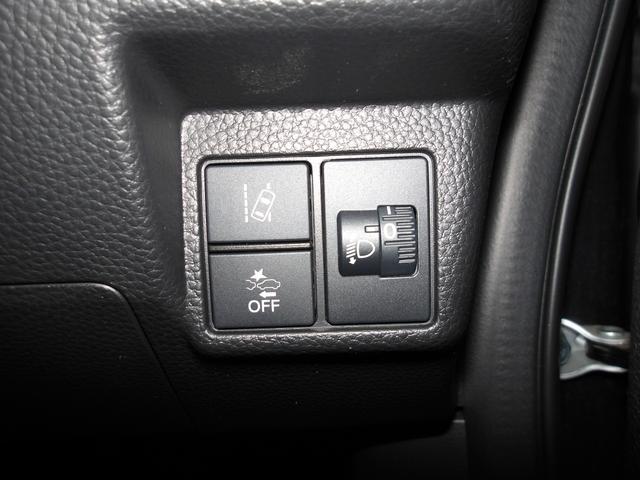 N-BOXカスタム L ギャザズメモリーナビ(11枚目)