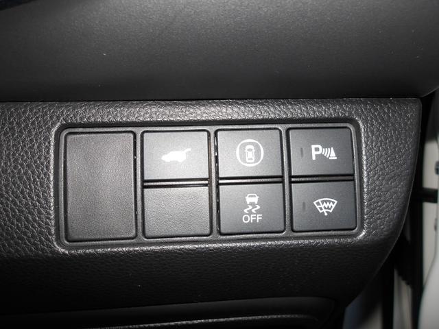 【ホンダセンシング】ミリ波レーダーと単眼カメラで検知した情報を元に、安心・快適な運転や事故回避を支援する、先進の安全運転支援システム　ホンダセンシング搭載