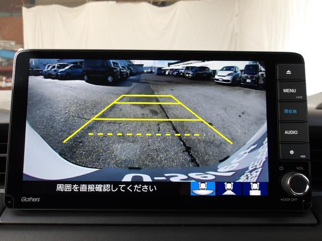 後方確認はバックカメラにお任せ♪後退時に便利で、駐車が楽になります♪