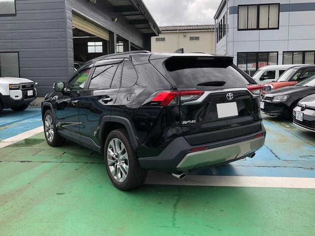 ＲＡＶ４ Ｇ　Ｚパッケージ　サンルーフ　９インチナビＴＶ　３６０°カメラ（5枚目）