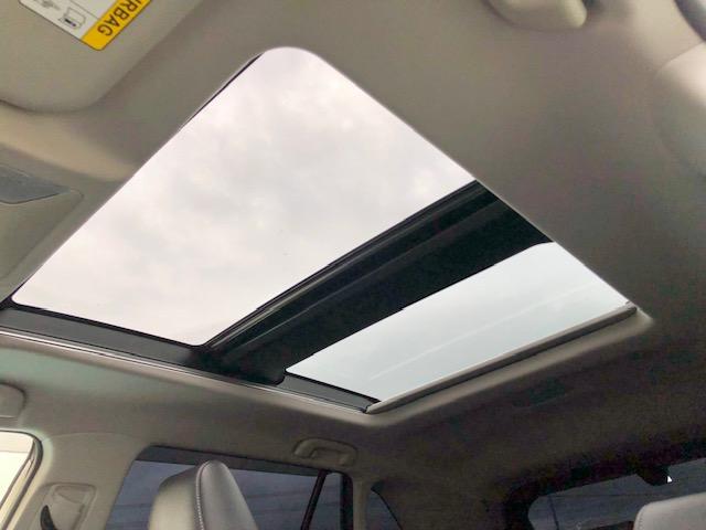 ＲＡＶ４ Ｇ　Ｚパッケージ　サンルーフ　９インチナビＴＶ　３６０°カメラ（15枚目）