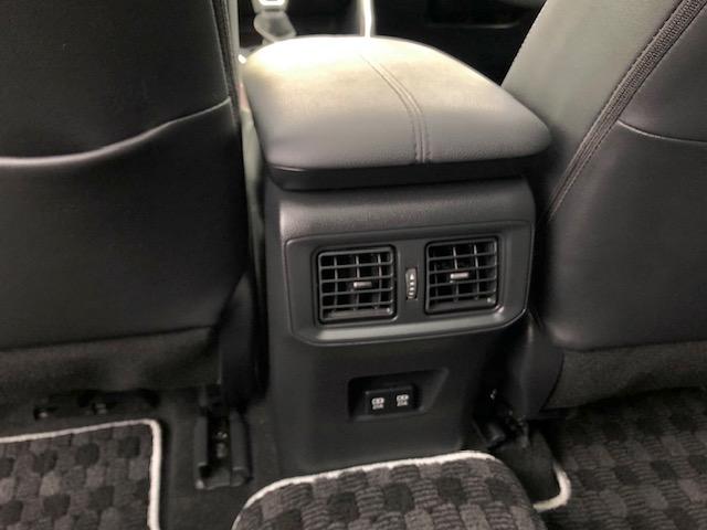 ＲＡＶ４ Ｇ　Ｚパッケージ　サンルーフ　９インチナビＴＶ　３６０°カメラ（33枚目）