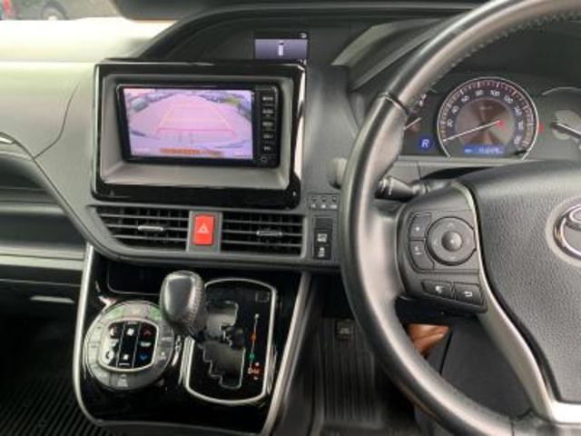 エスクァイア Ｘｉ　４ＷＤ　メモリーナビＴＶ　バックカメラ　８人乗り（13枚目）