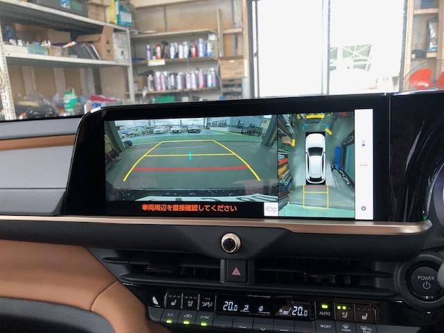 クラウンスポーツ Ｚ　サンルーフ　１２．３型ナビＴＶ　３６０°カメラ　ＥＴＣ　ドラレコ　本革シート　パワーバックドア　ＬＥＤヘッドライト　デジタルインナーミラー（8枚目）