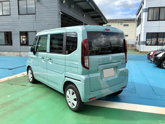 スペーシア ハイブリッドＸ　４ＷＤ　届出済未使用車　両側パワースライドドア　オットマン付リアシート　レーダーブレーキ　シートヒーター　サーキュレーター　スマートキー　盗難防止システム　衝突安全ボディ　電格ミラー　ＥＳＰ（6枚目）