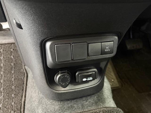 シエンタ ハイブリッドG 8インチナビ バックカメラ ETC 両側パワースライドドア LEDヘッドライト トヨタセーフティセンス 7人乗り(20枚目)