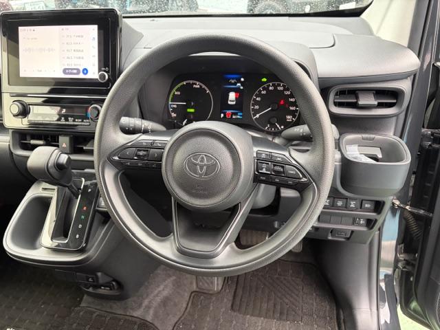 シエンタ ハイブリッドG 8インチナビ バックカメラ ETC 両側パワースライドドア LEDヘッドライト トヨタセーフティセンス 7人乗り(25枚目)