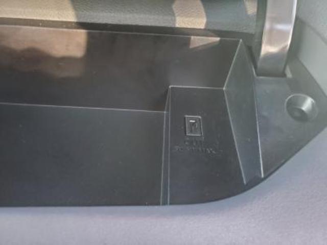 セレナ ハイウェイスターV 10インチナビTV アラウンドビューモニター(14枚目)